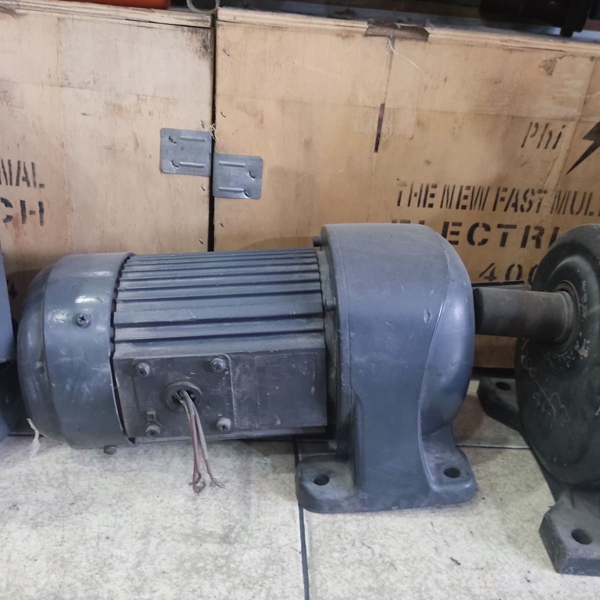 thu mua mô tơ cũ bình dương